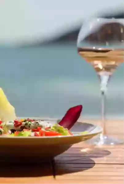 Auberge de la Rade - Restaurant Saint-Raphaël - restaurant Méditérranéen SAINT-RAPHAEL